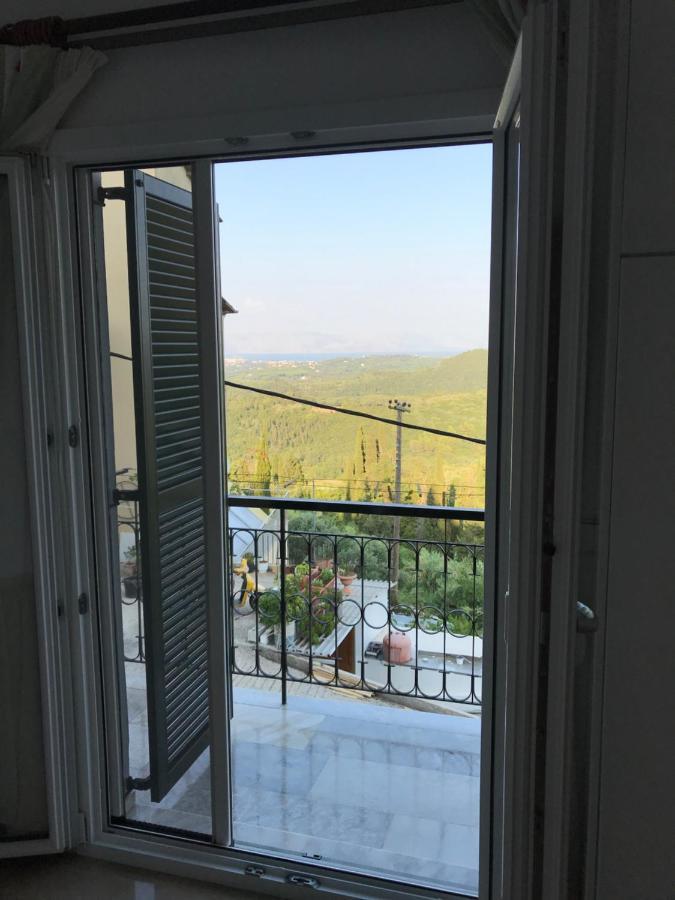 Schönes Familienappartement in Pelekas, Corfu mit Meerblick Exterior foto